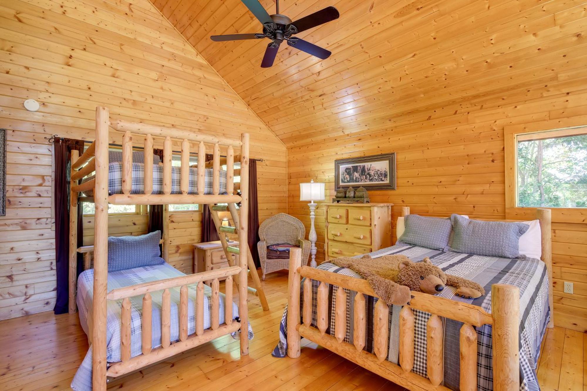 סביירוויל Secluded And Wooded Wears Valley Cabin With Fire Pit! מראה חיצוני תמונה