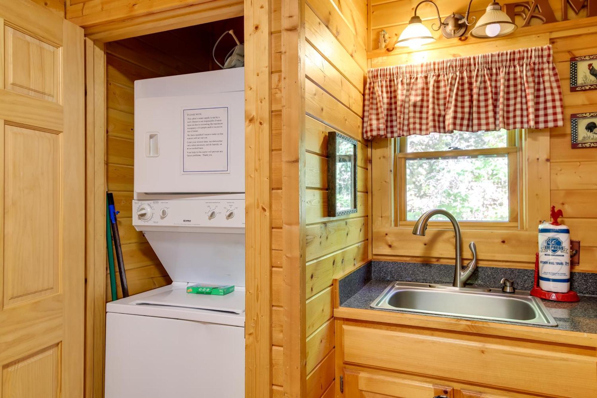 סביירוויל Secluded And Wooded Wears Valley Cabin With Fire Pit! מראה חיצוני תמונה